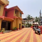 Phoenix Holiday Home